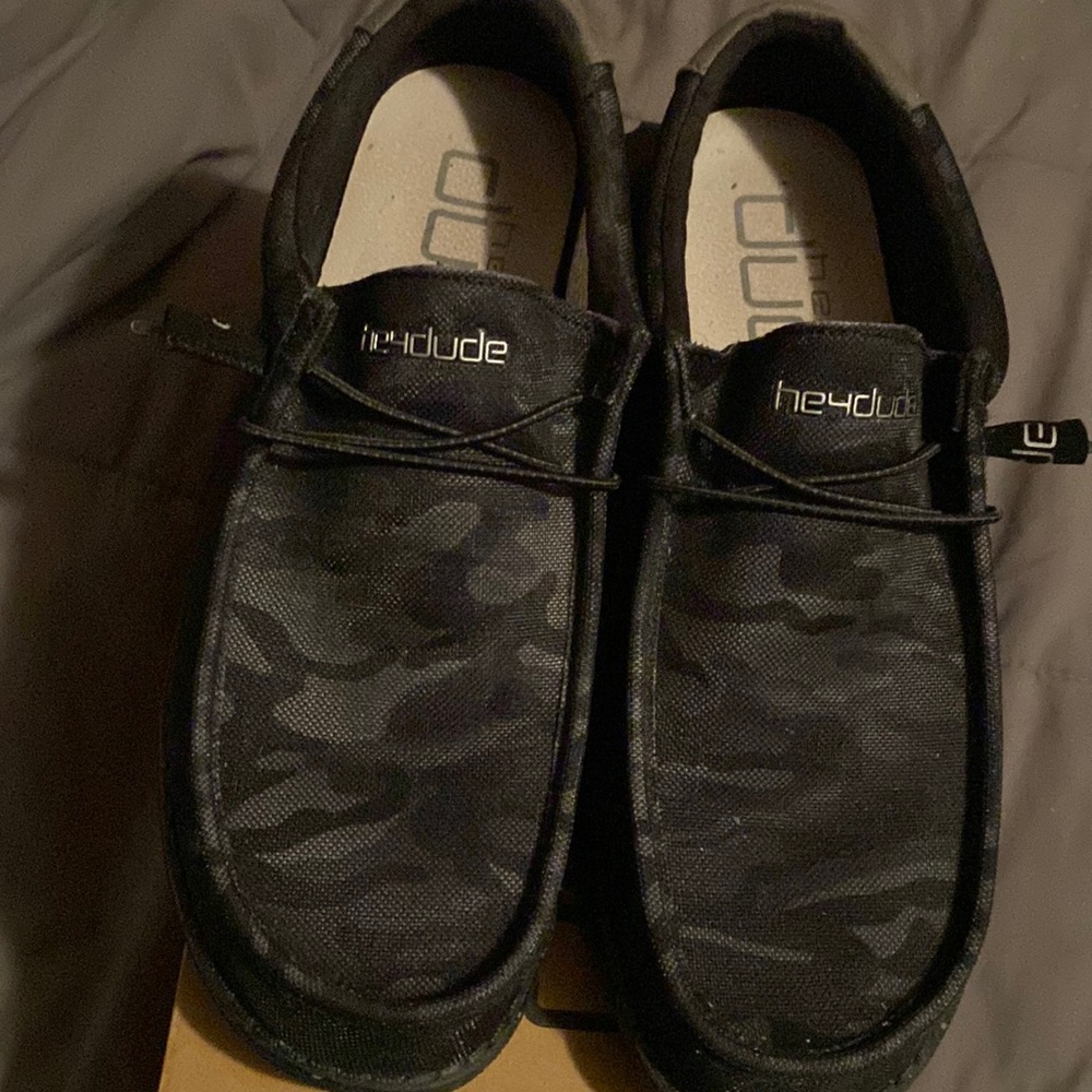 Wally camo shade shoes